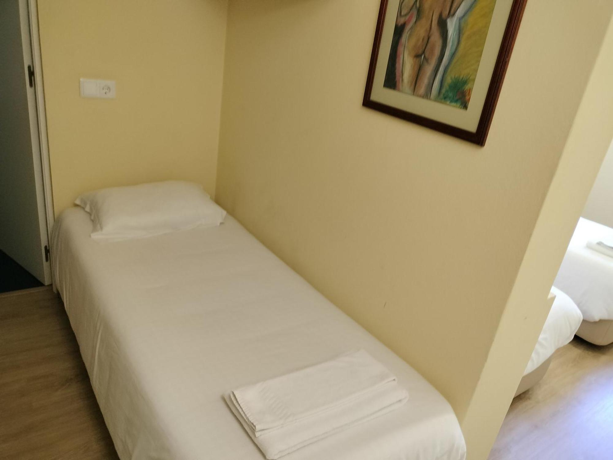 Metro Vilar Suites&Villas Vilar do Pinheiro Habitación foto